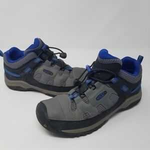 KEEN Waterproof Hiking Shoes Kids Size 5 Gray Blue Trail Sneakers